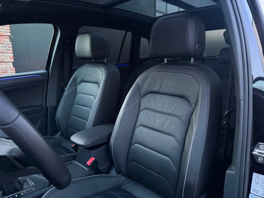 Volkswagen Tiguan 1.5 TSI R-Line Blackstyle/Pano/Led/Virt/Ga uit 2023, foto 11