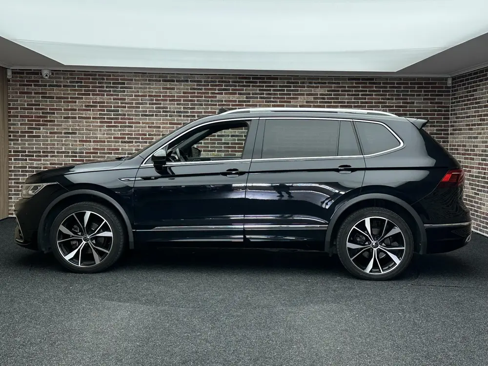 Volkswagen Tiguan Allspace 1.5 TSI R-Line 7-PERSOONS 7P IQ H uit 2022, foto 4