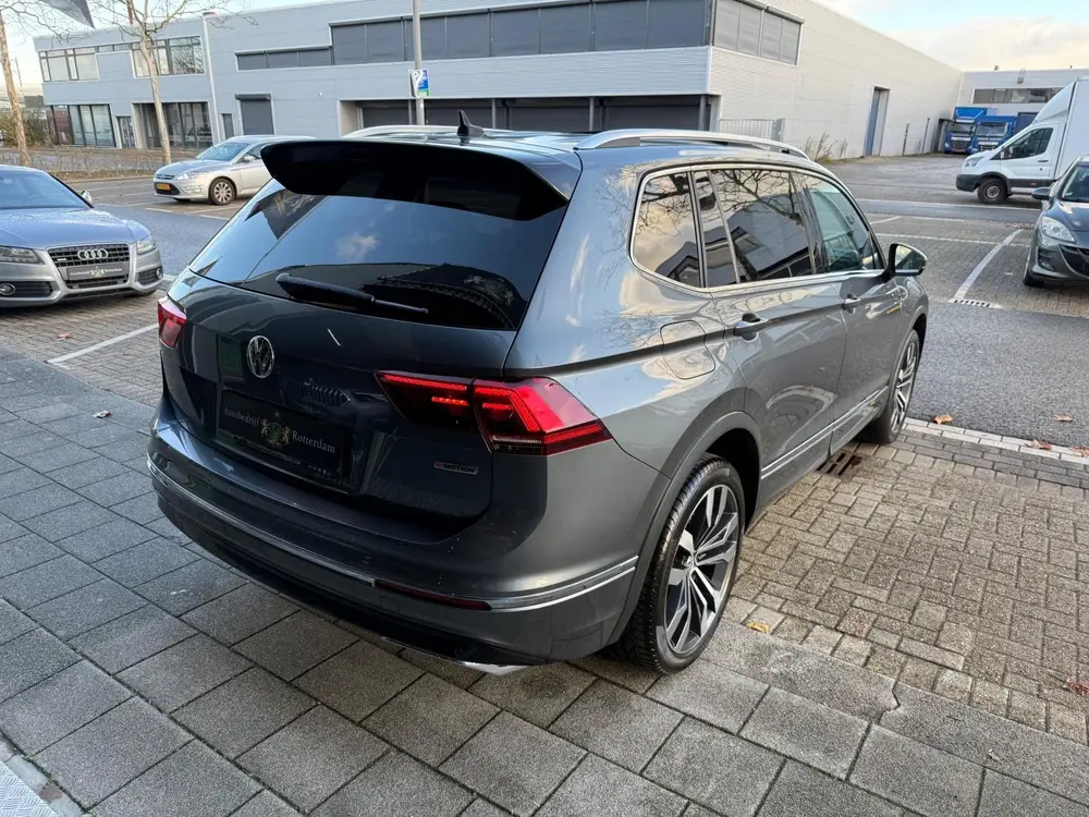 Volkswagen Tiguan Allspace 2.0 TSI 4Motion 220PK R-Line 7p. uit 2020, foto 19