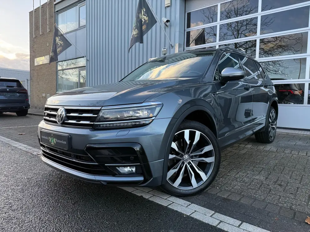 Volkswagen Tiguan Allspace 2.0 TSI 4Motion 220PK R-Line 7p. uit 2020, foto 4