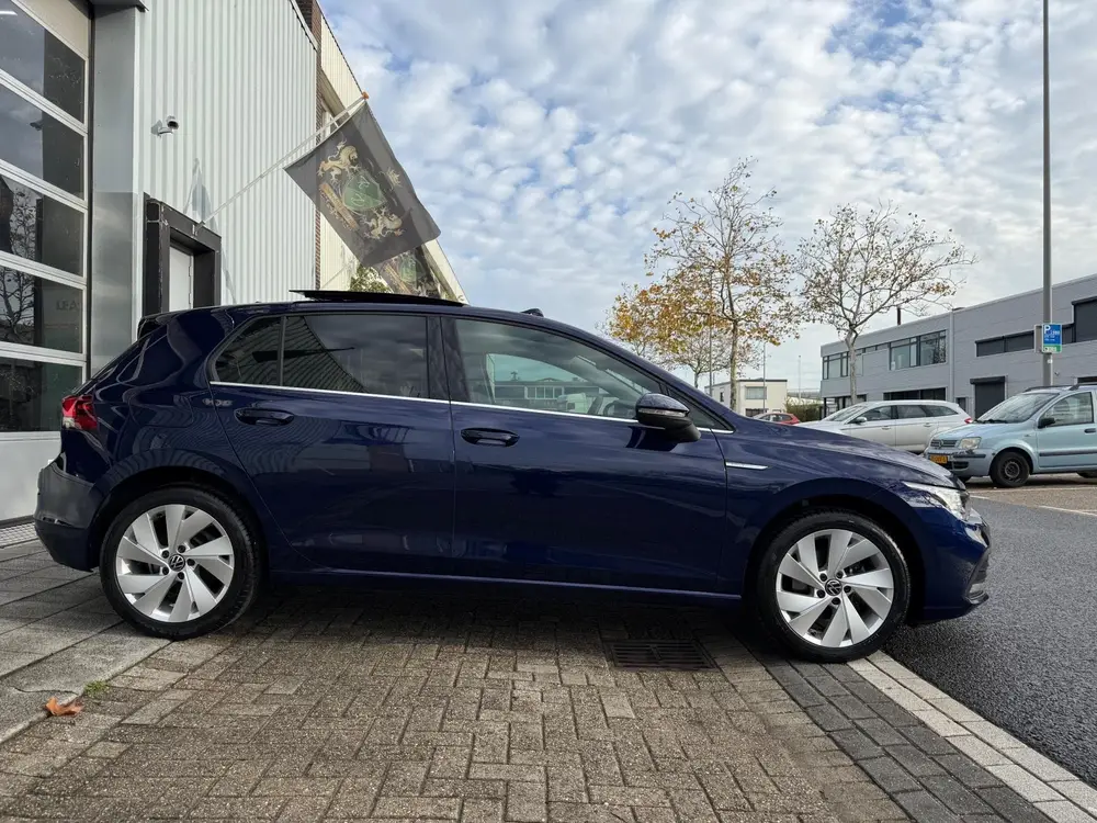 Volkswagen GOLF 1.5 eTSI Style AUT LED/LMV17/PDC/NAVI/VIRTU uit 2022, foto 20
