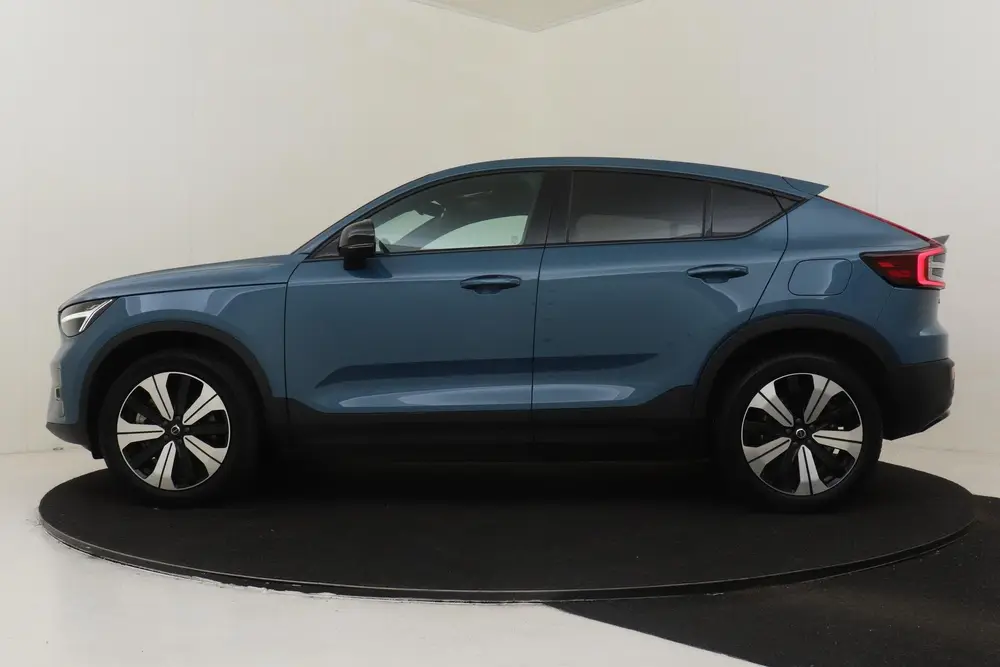 Volvo C40 RECHARGE ULTIMATE 69 kWh -PANO.DAK uit 2023, foto 7