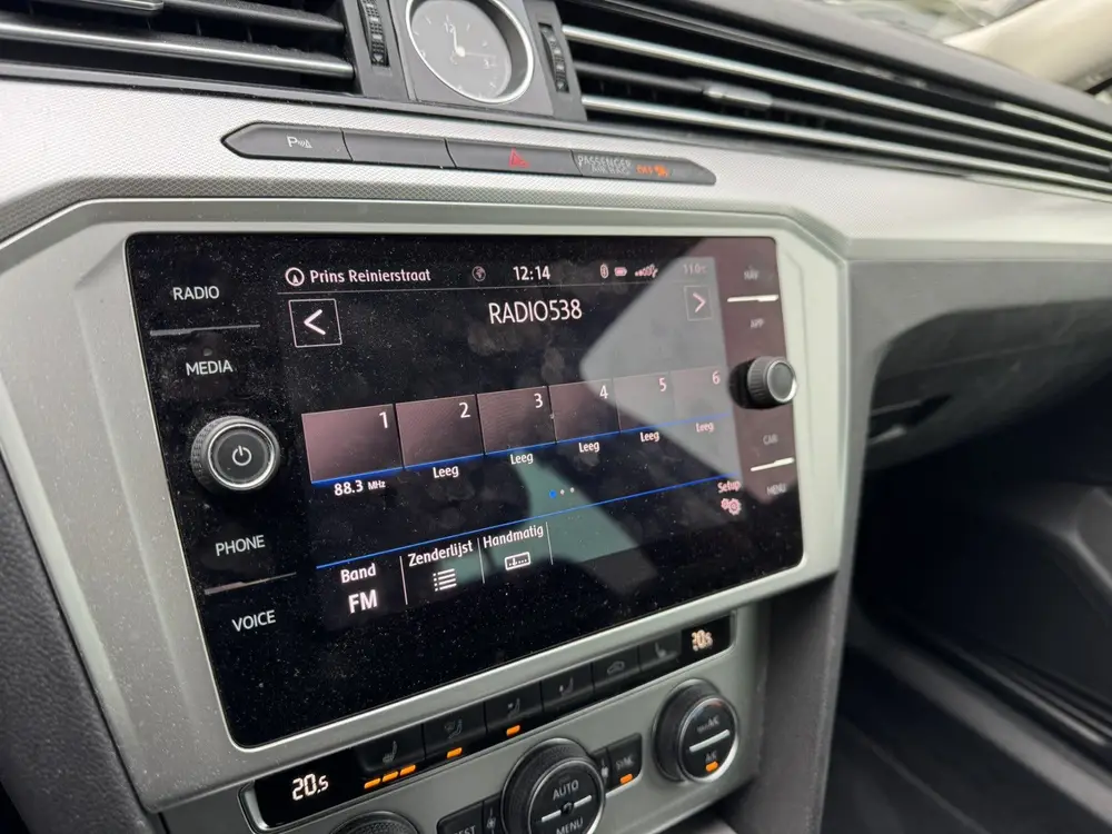 Volkswagen Passat Variant 1.6 TDI Highline*ACC*Navi*Camera*E uit 2019, foto 16