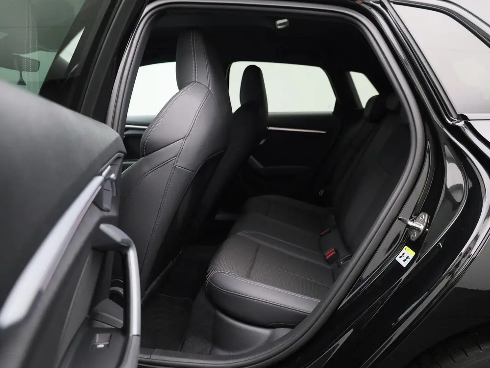 Audi A3 40 TFSI e S edition 204 PK uit 2025, foto 10