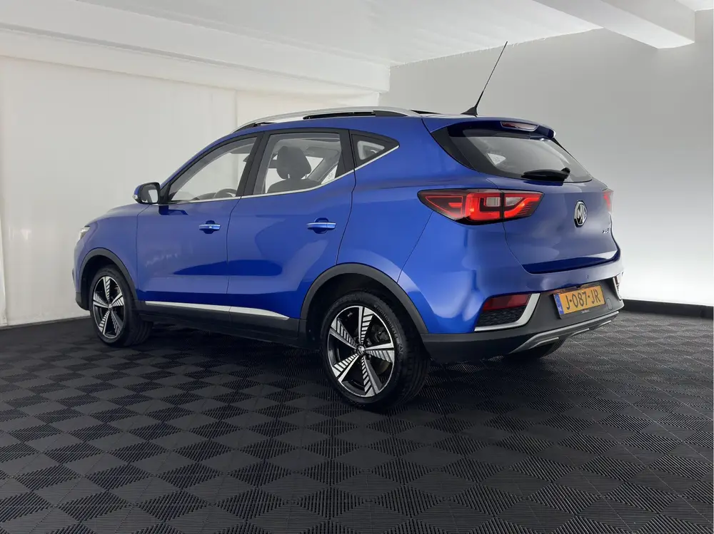 MG ZS EV Luxury 45 kWh (INCL-BTW) Aut. *PANO | LEATHER | CCS uit 2020, foto 4