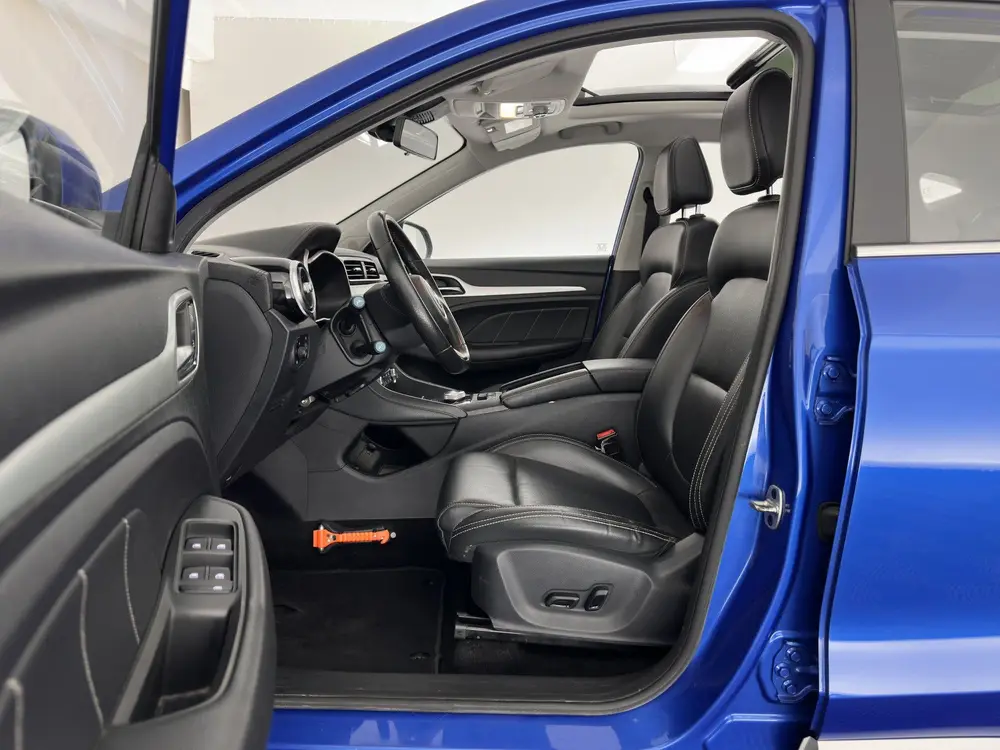 MG ZS EV Luxury 45 kWh (INCL-BTW) Aut. *PANO | LEATHER | CCS uit 2020, foto 8
