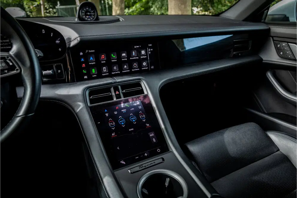 Porsche Taycan 4S 93 kWh Panorama 21" Sport Ch uit 2022, foto 11
