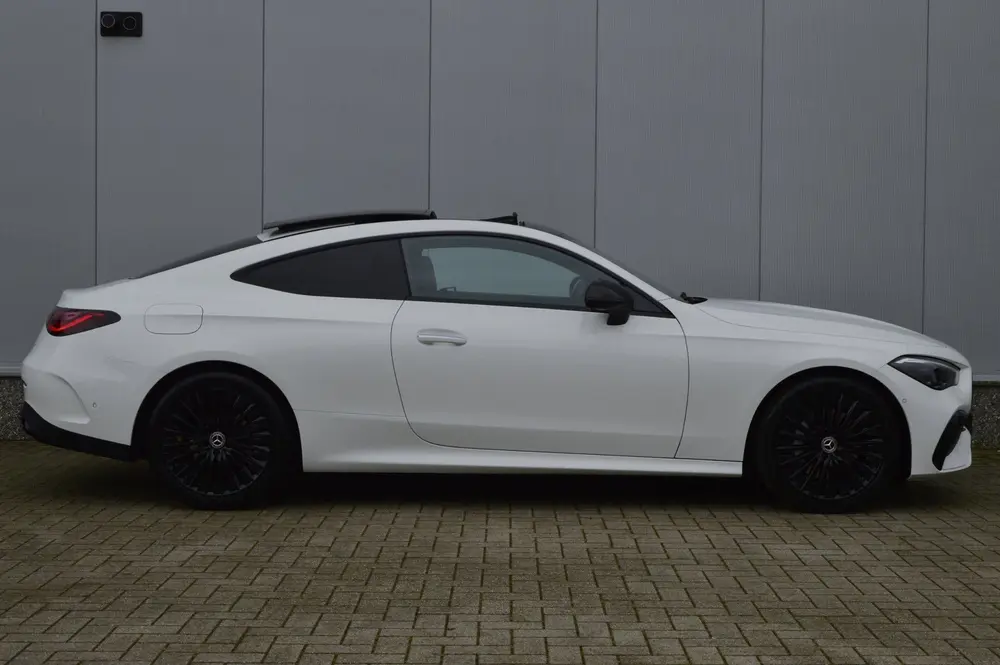Mercedes-Benz CLE CLE Coupé 180 AMG Premium Plus Night Editi uit 2025, foto 9