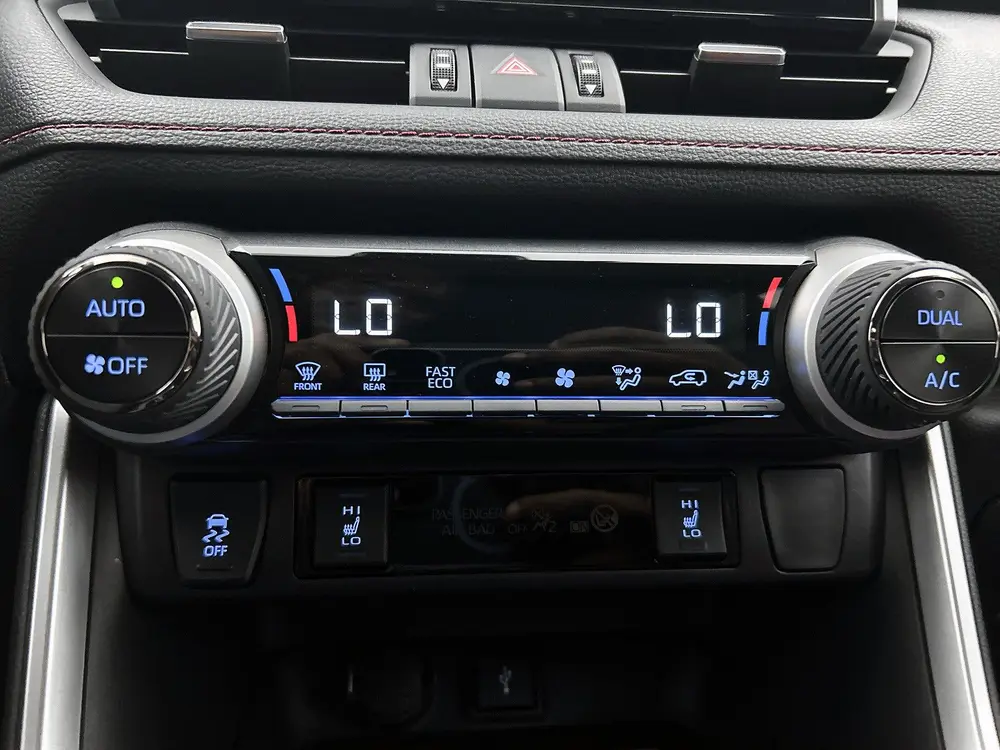 Toyota RAV 4 2.5 Plug-in Hybrid AWD Bi-Tone Plus (bj 20 uit 2021, foto 11