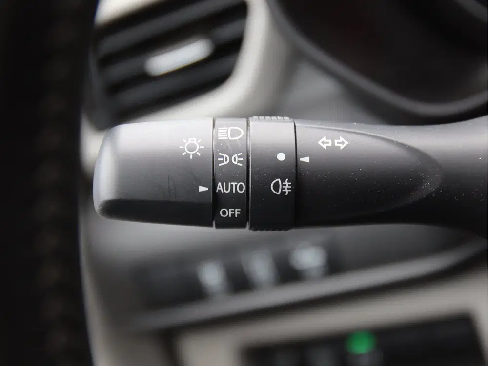 Suzuki Swift 1.2 Style Smart Hybrid Hybride Camera-Carp uit 2025, foto 16