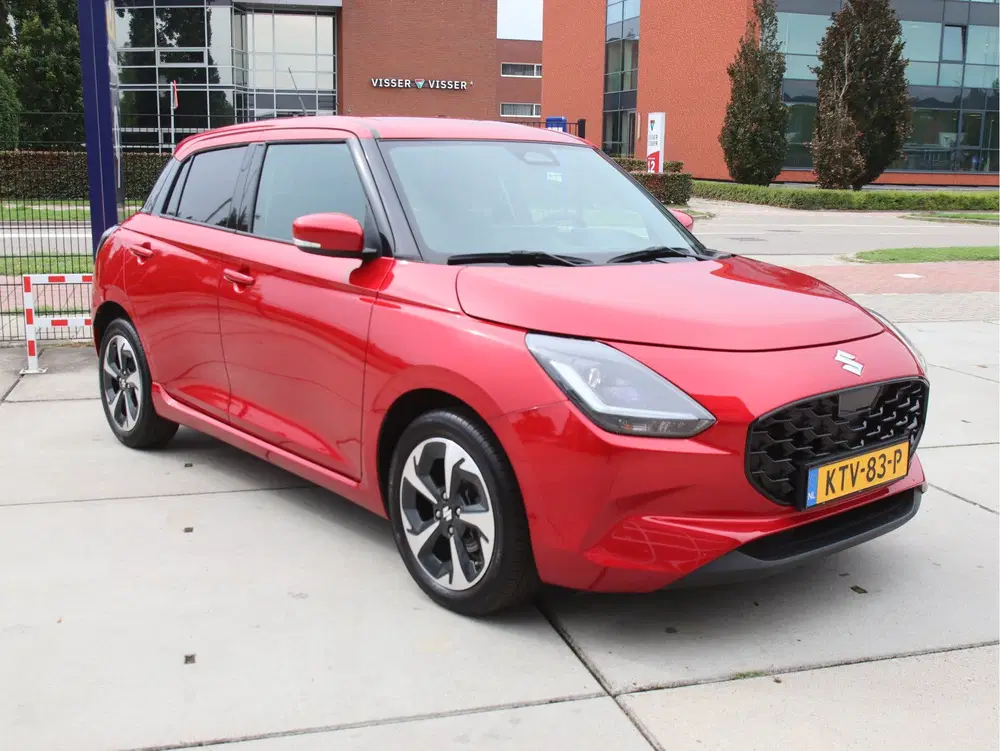 Suzuki Swift 1.2 Style Smart Hybrid Hybride Camera-Carp uit 2025, foto 3