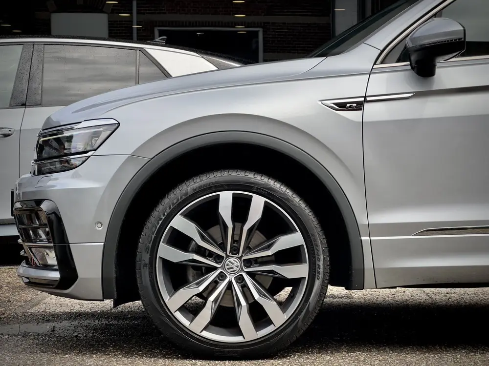 Volkswagen Tiguan Allspace 1.5 TSI AUT7 7PERS 3x R-LINE PANO uit 2020, foto 14