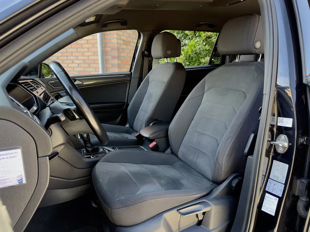 Volkswagen Tiguan Allspace 2.0 TSI AUT7 4MOTION HIGHLINE R-L uit 2020, foto 12