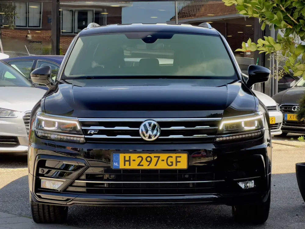 Volkswagen Tiguan Allspace 2.0 TSI AUT7 4MOTION HIGHLINE R-L uit 2020, foto 5