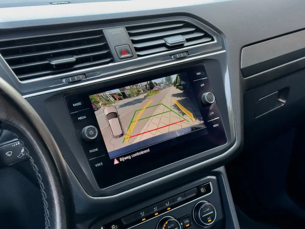 Volkswagen Tiguan Allspace 2.0 TSI AUT7 4MOTION HIGHLINE R-L uit 2020, foto 8