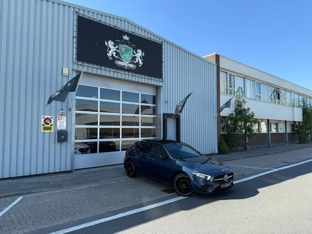 Mercedes-Benz A-Klasse 250 e AMG LED uit 2022, foto 12