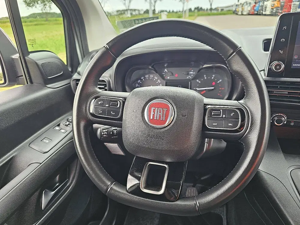 Fiat Doblo 1.5 l1 navi facelift nap uit 2024, foto 11