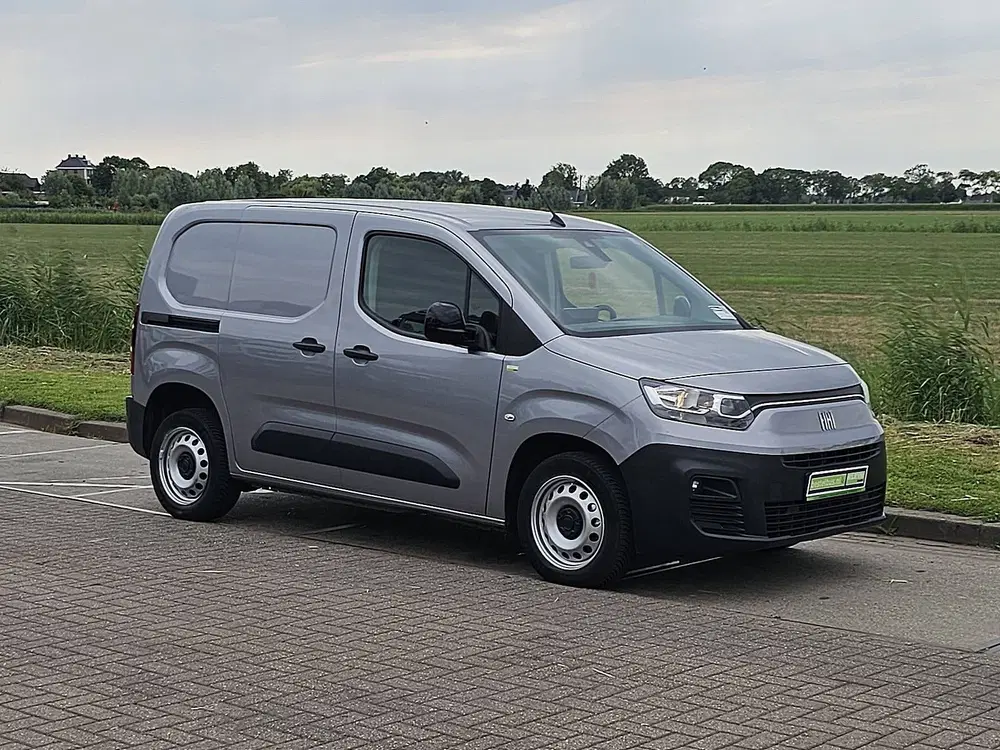 Fiat Doblo 1.5 l1 navi facelift nap uit 2024, foto 5