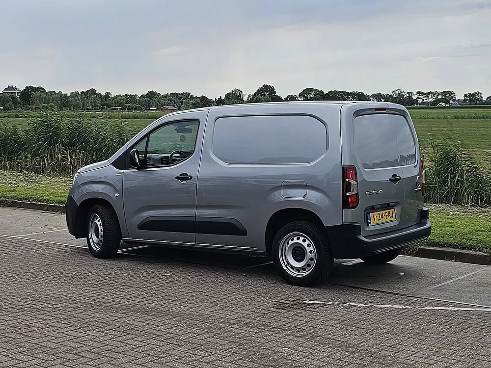 Fiat Doblo 1.5 l1 navi facelift nap uit 2024, foto 6