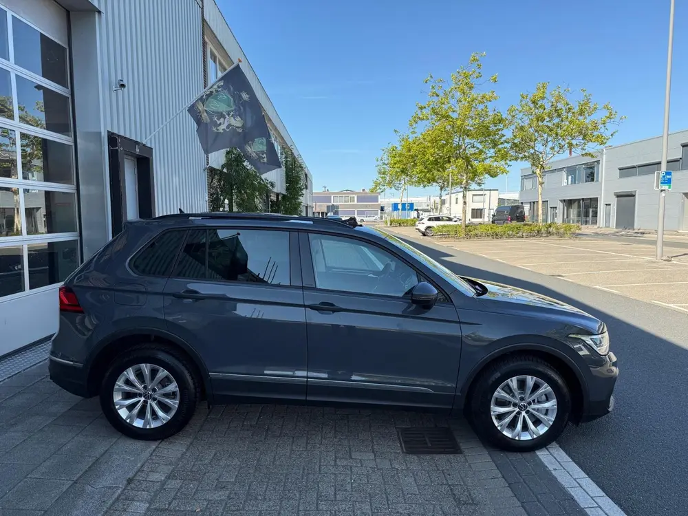 Volkswagen Tiguan 1.4 TSI eHybrid LED/ACC/PDC/LMV/NAVI/VIRTU uit 2023, foto 14