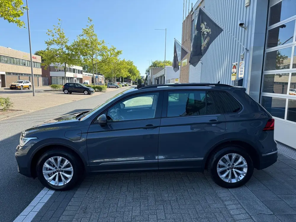 Volkswagen Tiguan 1.4 TSI eHybrid LED/ACC/PDC/LMV/NAVI/VIRTU uit 2023, foto 16