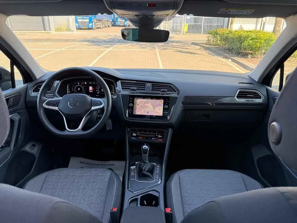 Volkswagen Tiguan 1.4 TSI eHybrid LED/ACC/PDC/LMV/NAVI/VIRTU uit 2023, foto 6