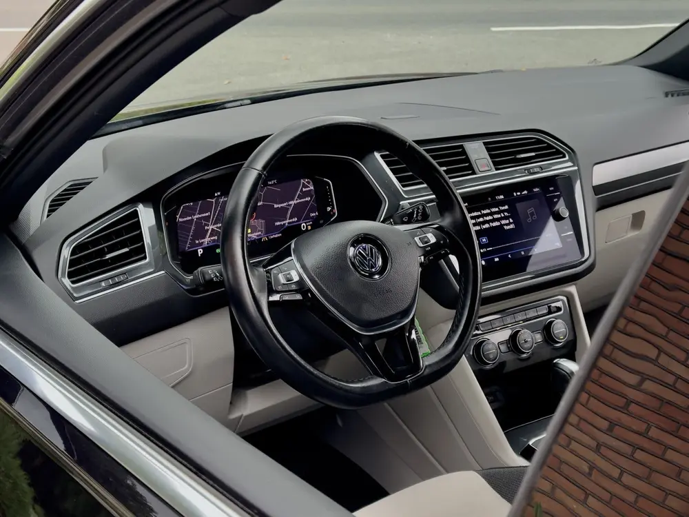 Volkswagen Tiguan 1.5 TSI AUT7 2X R-LINE DESIGNO-INT NAVI DI uit 2020, foto 20