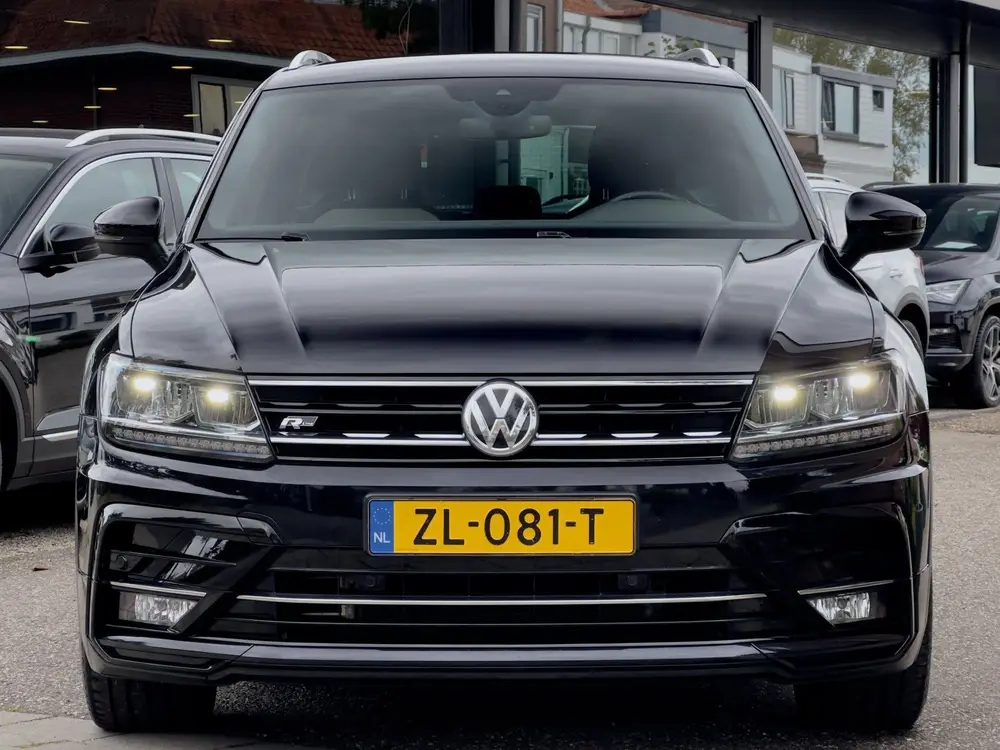 Volkswagen Tiguan 1.5 TSI AUT7 2X R-LINE DESIGNO-INT NAVI DI uit 2020, foto 5