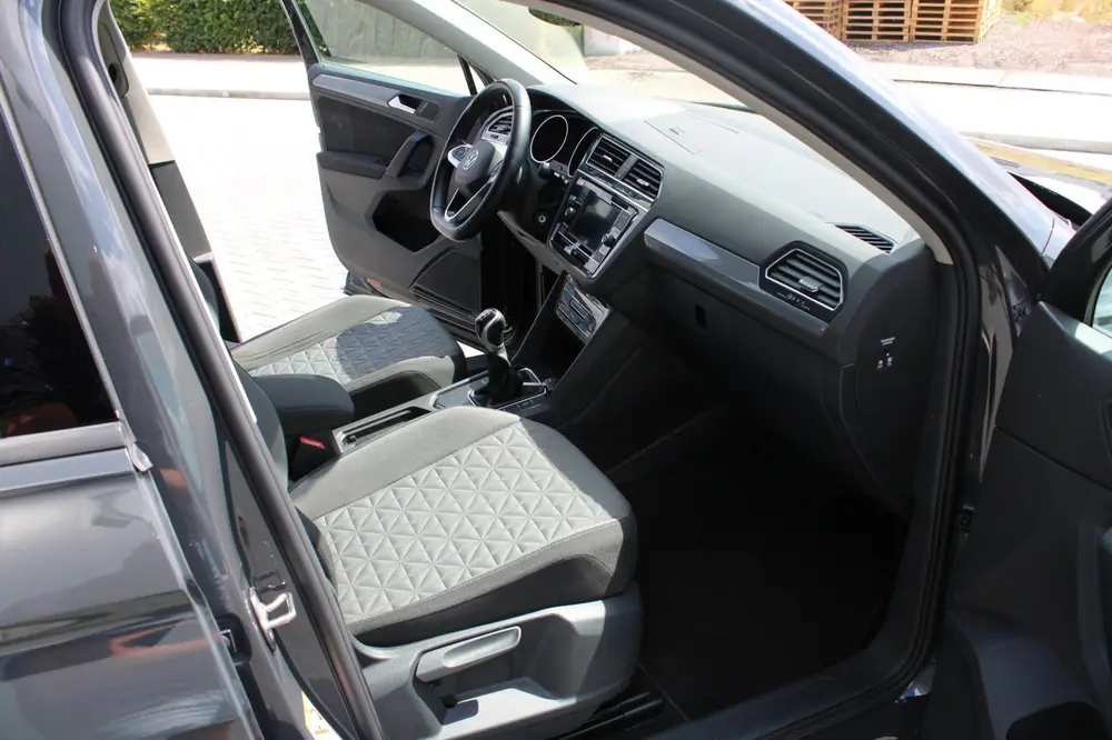 Volkswagen Tiguan 1.5 TSI ACT NIEUWE MODEL 150 PK IN ABSOLUT uit 2021, foto 14