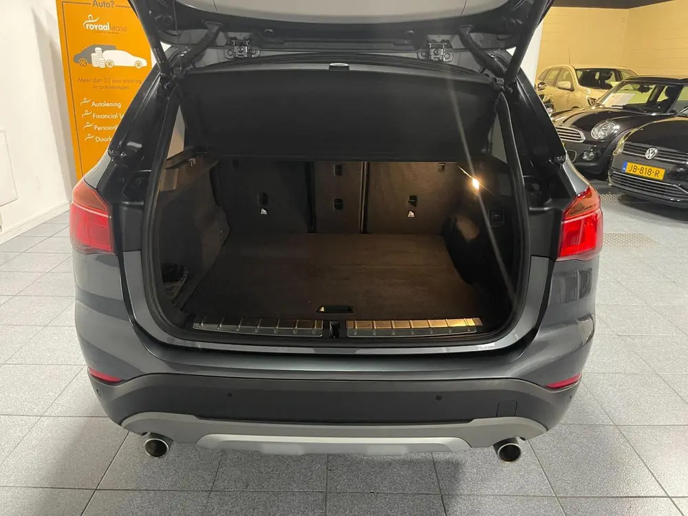 BMW X1 SDrive20i High Executive Autom, Navigatie NL Auto! NA uit 2019, foto 7