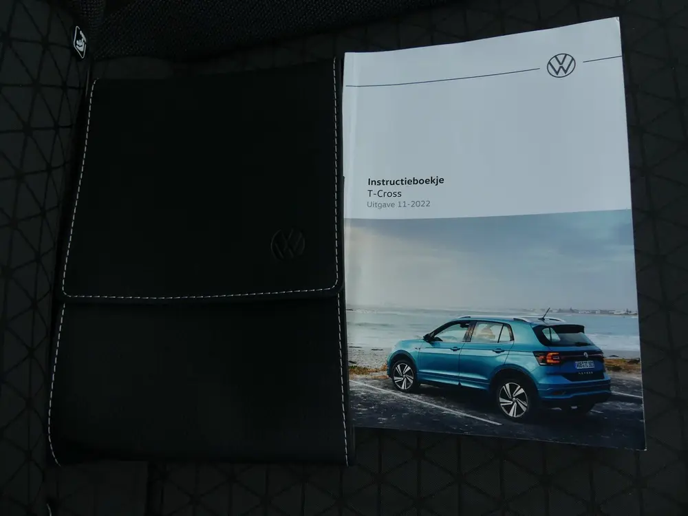 Volkswagen T-Cross 1.0 TSI Life / Camera / PDC / Navigatie / uit 2023, foto 11