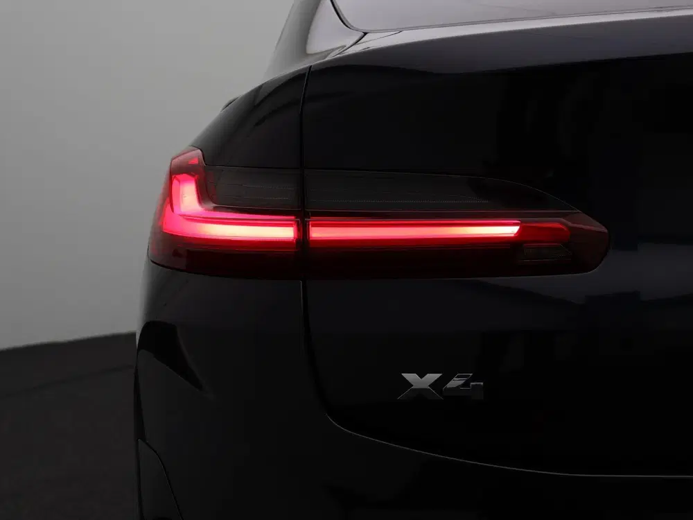 BMW X4 M40i High Executive uit 2022, foto 9