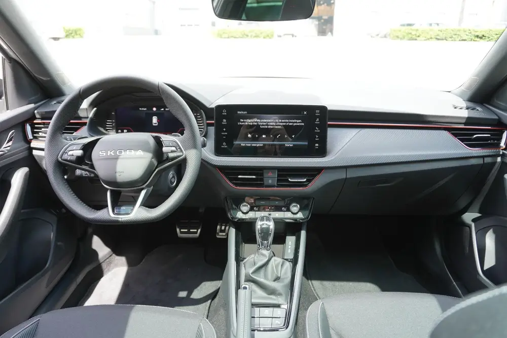 Skoda Kamiq 1.0 TSI 115pk Monte Carlo uit 2026, foto 5