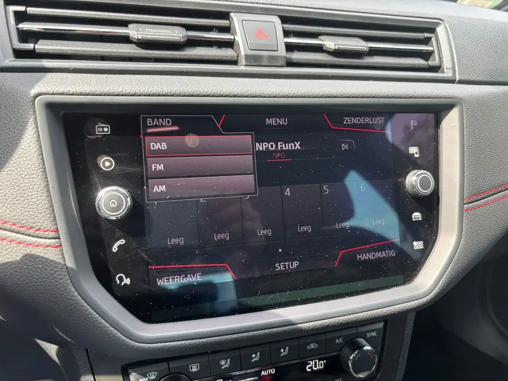 SEAT Arona 1.5 TSI EVO FR Business Intense|ACC|Camera|DAB|LE uit 2019, foto 11