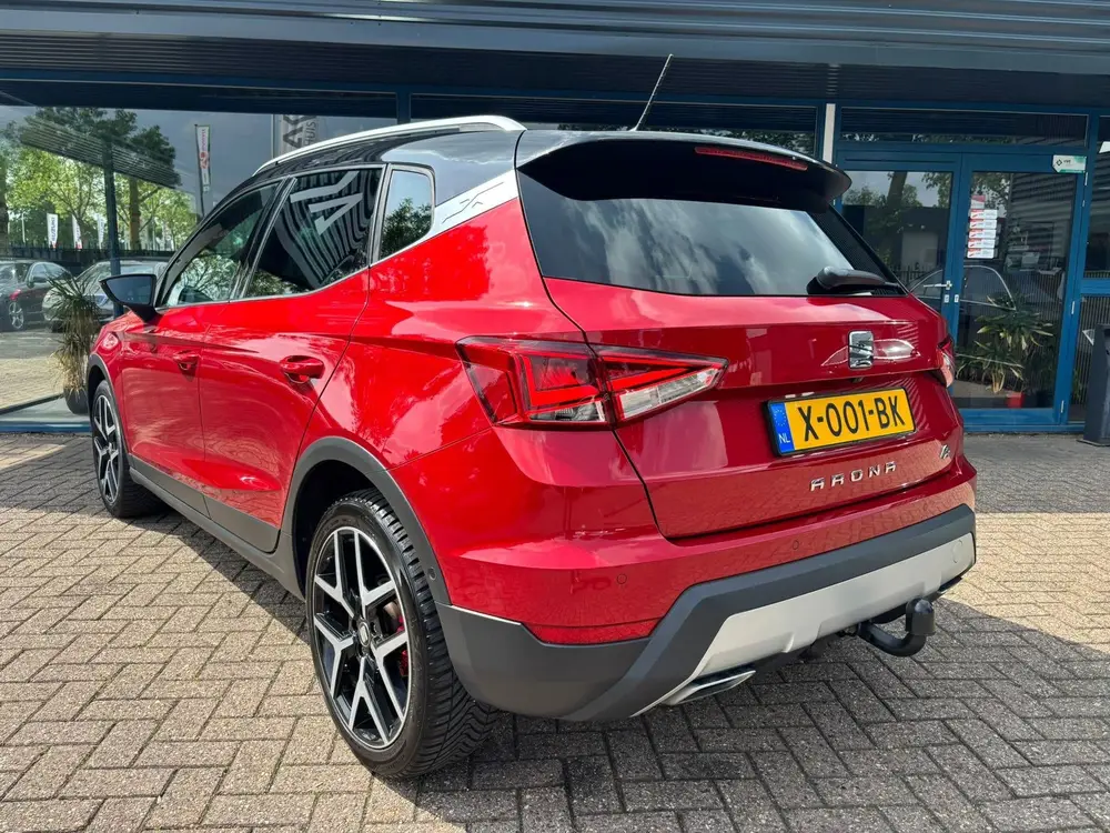 SEAT Arona 1.5 TSI EVO FR Business Intense|ACC|Camera|DAB|LE uit 2019, foto 3