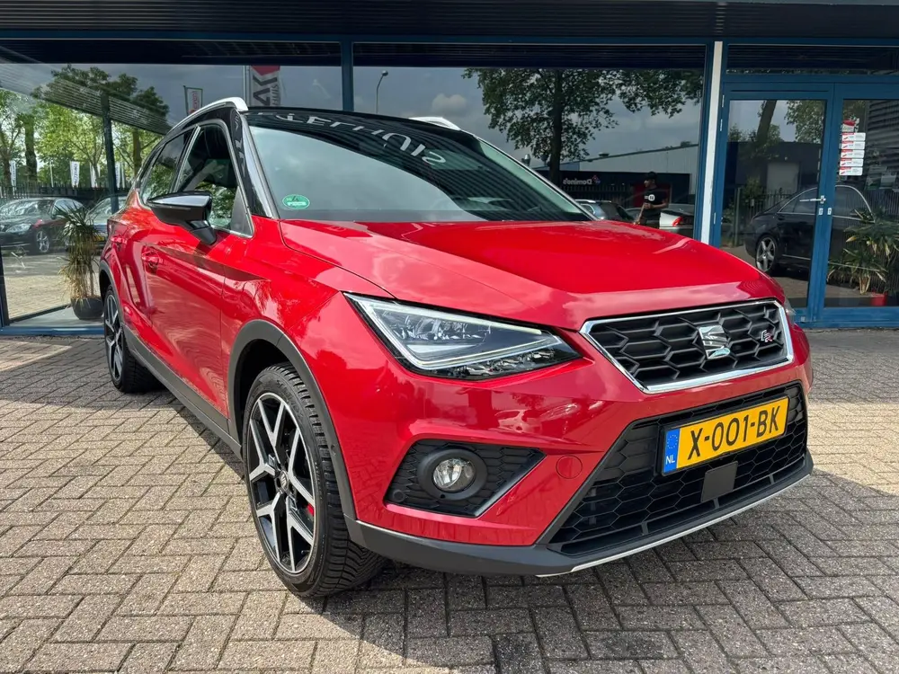 SEAT Arona 1.5 TSI EVO FR Business Intense|ACC|Camera|DAB|LE uit 2019, foto 5