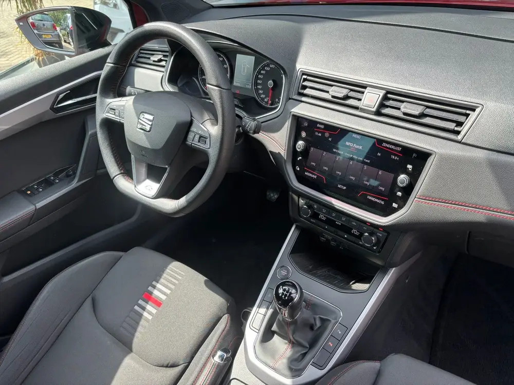 SEAT Arona 1.5 TSI EVO FR Business Intense|ACC|Camera|DAB|LE uit 2019, foto 6