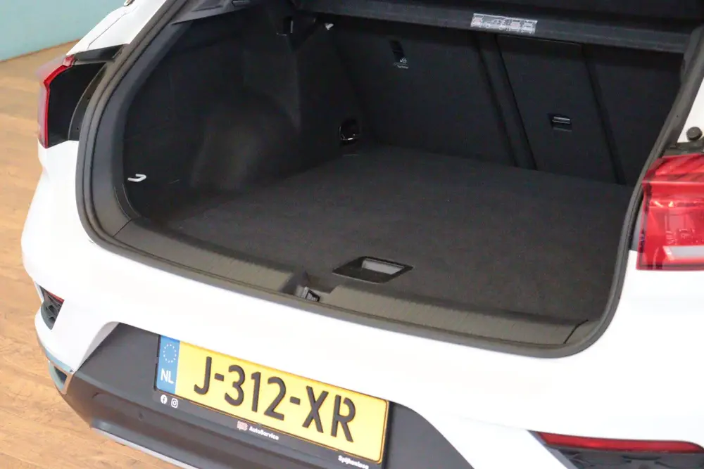Volkswagen T-Roc 1.0 TSI Style | TWO-TONE | NAVI / APPCONNEC uit 2020, foto 6
