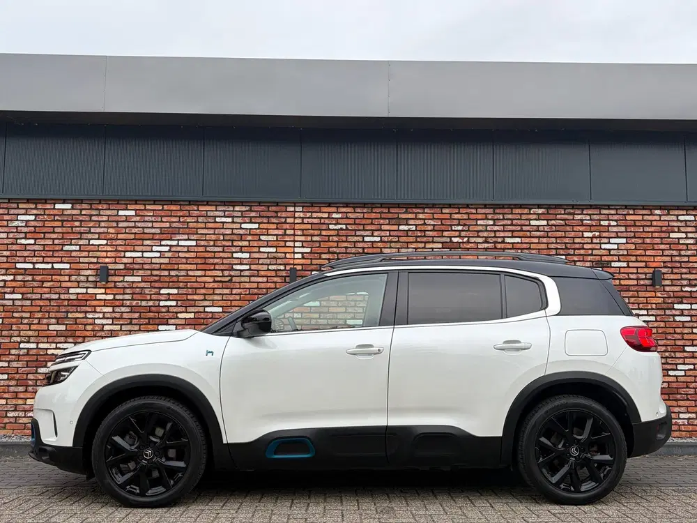 Citroën C5 Aircross Citroen C5 Aircross 1.6 Plug-in Hybrid 225 uit 2020, foto 16