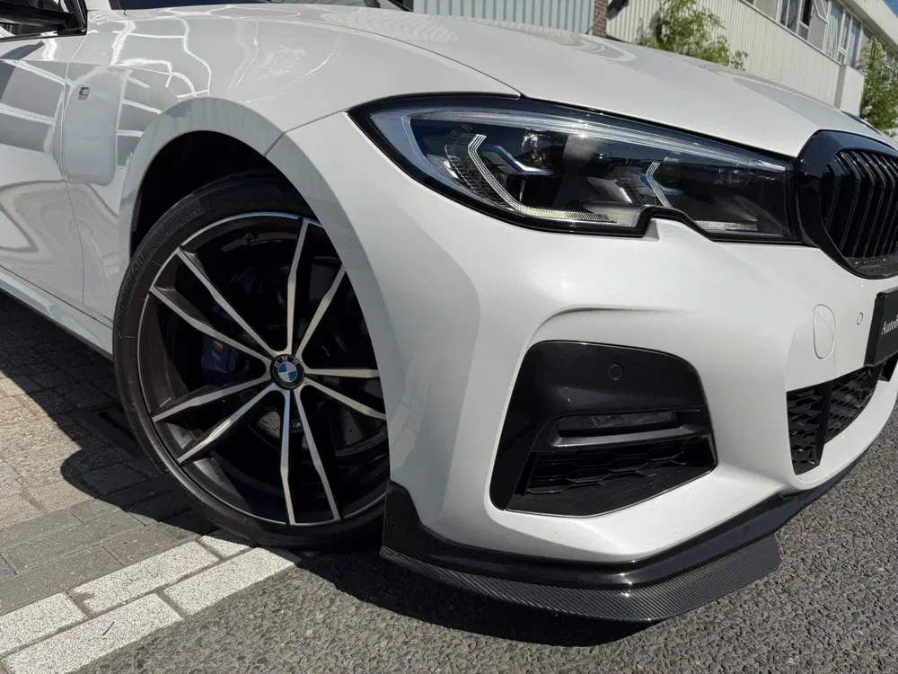BMW 3-serie 330e High Executive M Performance CARBON 3 uit 2020, foto 16