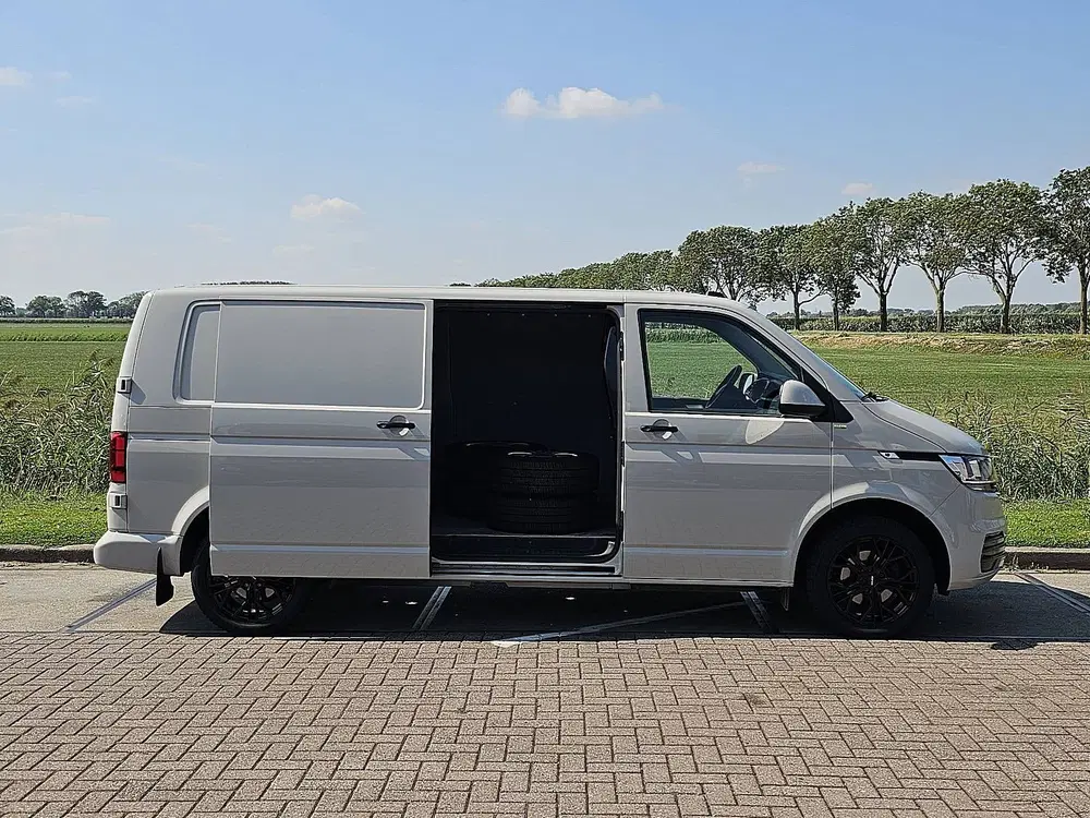 Volkswagen Transporter 2.0 TDI t6.1 150pk l2h1 autm uit 2024, foto 13