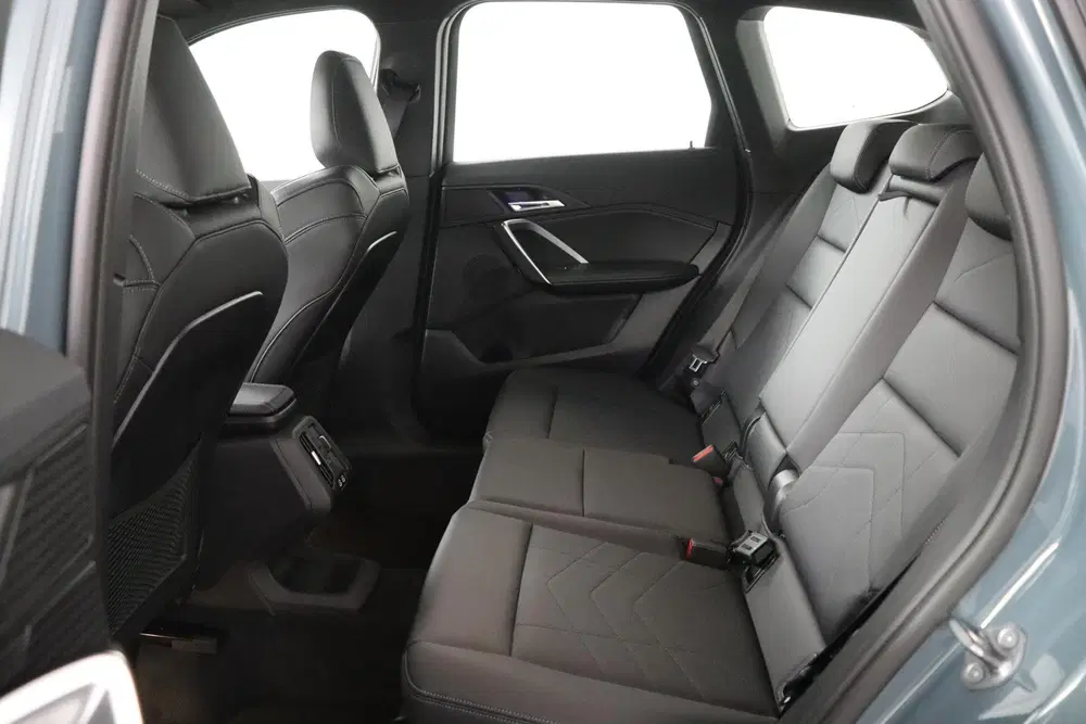 BMW X1 sDrive18i uit 2023, foto 15