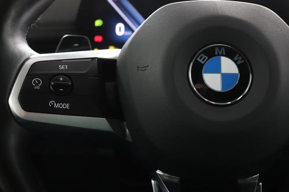 BMW X1 sDrive18i uit 2023, foto 16