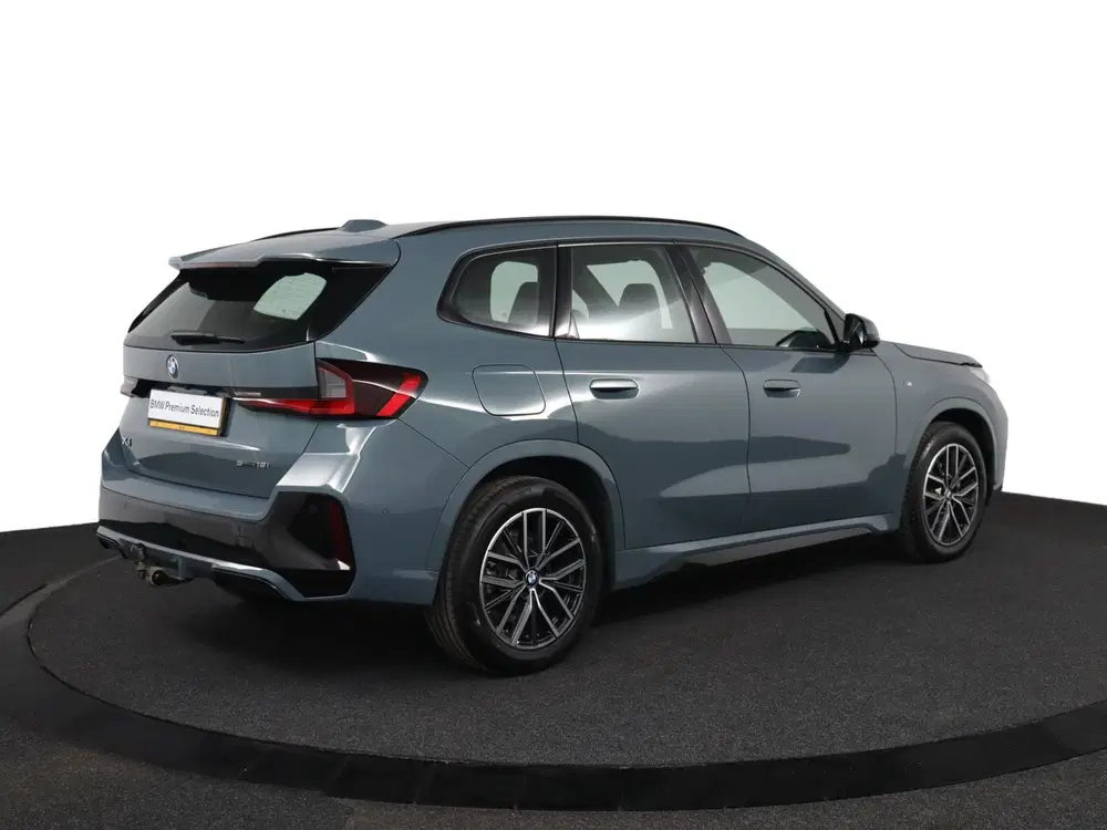 BMW X1 sDrive18i uit 2023, foto 2