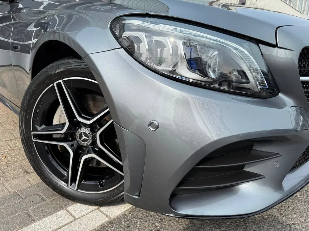 Mercedes-Benz C-Klasse 300 e AMG 360º uit 2021, foto 7