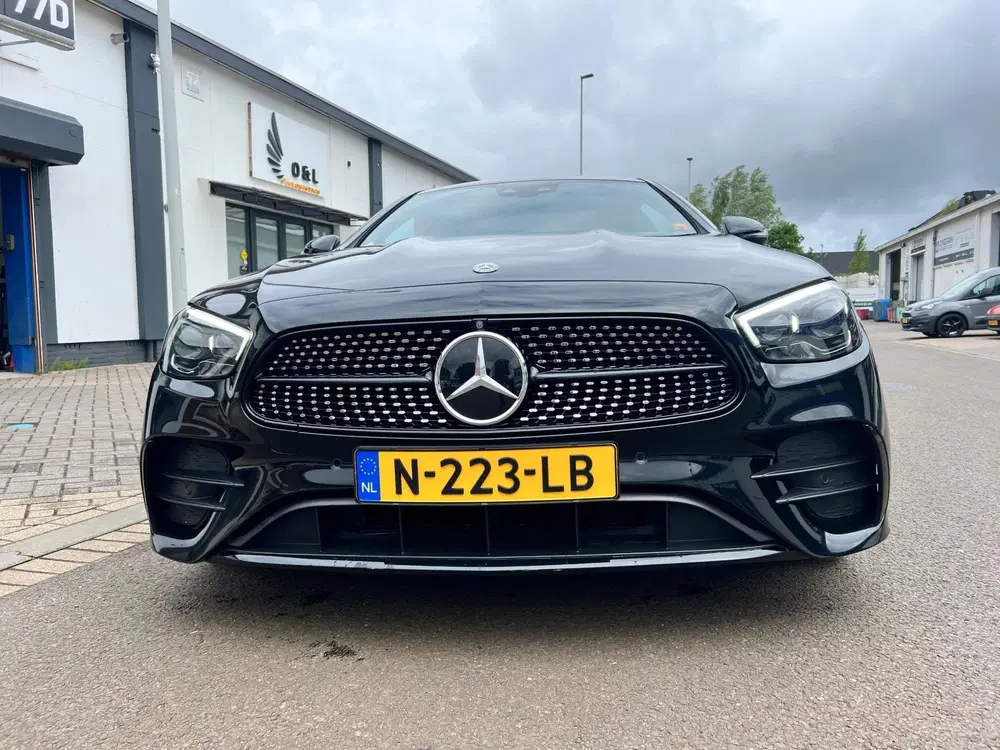 Mercedes-Benz E-Klasse 300 AMG Line 1 JAAR GARANTIE uit 2021, foto 2