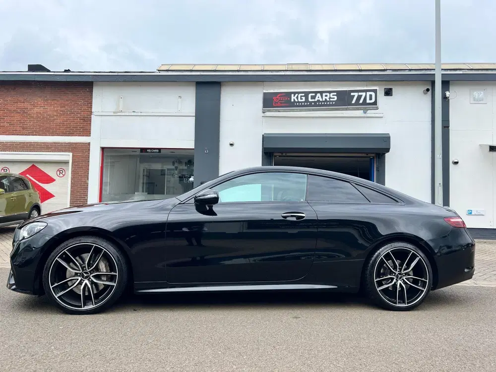 Mercedes-Benz E-Klasse 300 AMG Line 1 JAAR GARANTIE uit 2021, foto 4