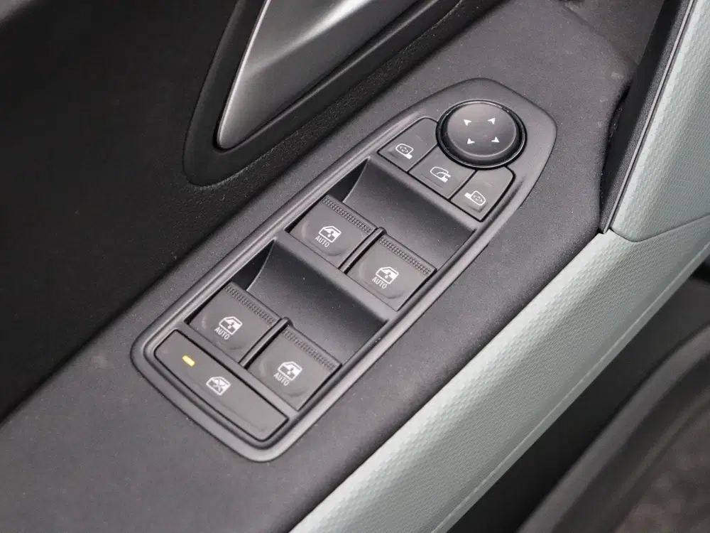Dacia Duster Full Hybrid 140pk Extreme uit 2024, foto 19