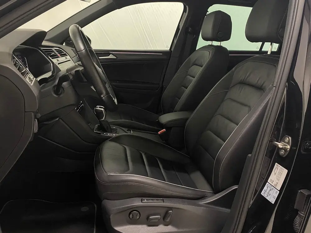 Volkswagen Tiguan 1.4 TSI eHybrid R-Line Business+ Black 245 uit 2021, foto 4