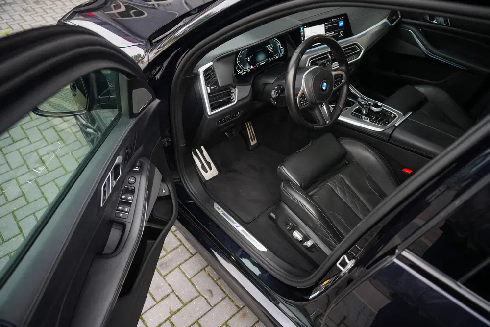 BMW X5 xDrive45e 394 pk High Executive M-Sport uit 2020, foto 11
